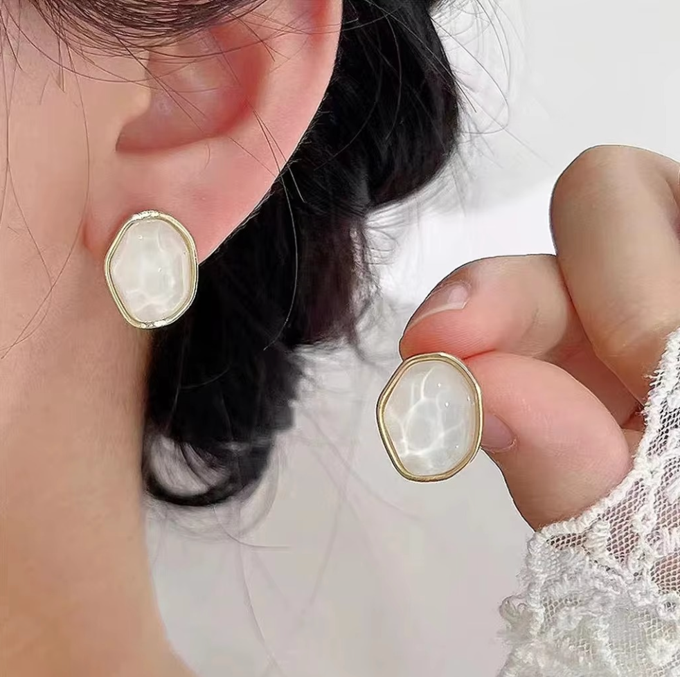 Ripple Stud Earrings