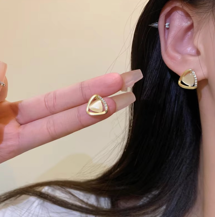 Cat's Eye Triangle Stud Earrings