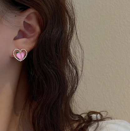 Peach In Pearl Heart Stud Earrings