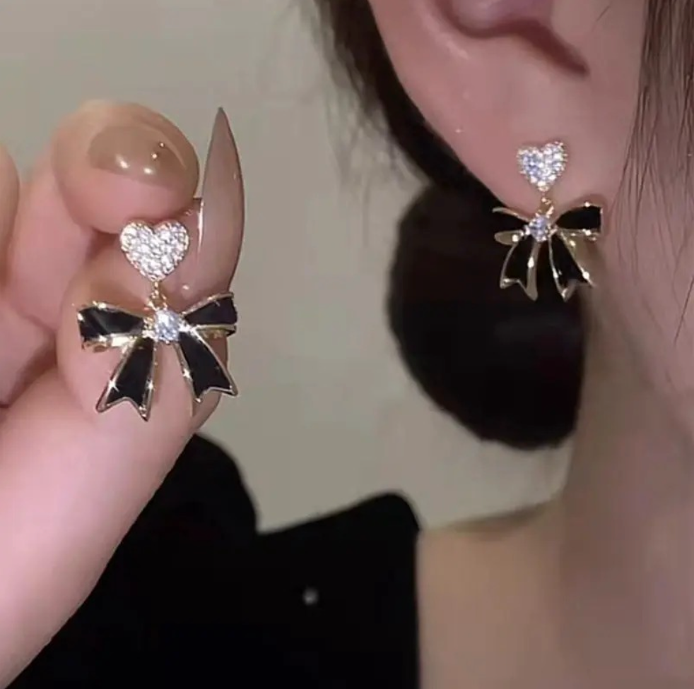 Heat & Bow Studs