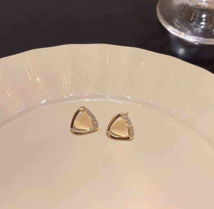 Cat's Eye Triangle Stud Earrings